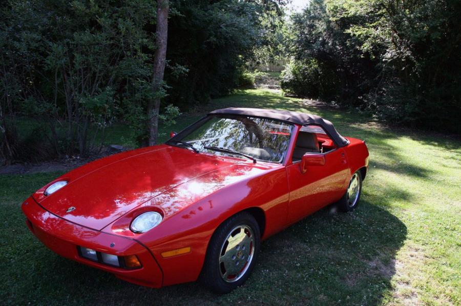  Porsche 928 Convertible by Carelli Design 1981 года  (фото 7 из 12)